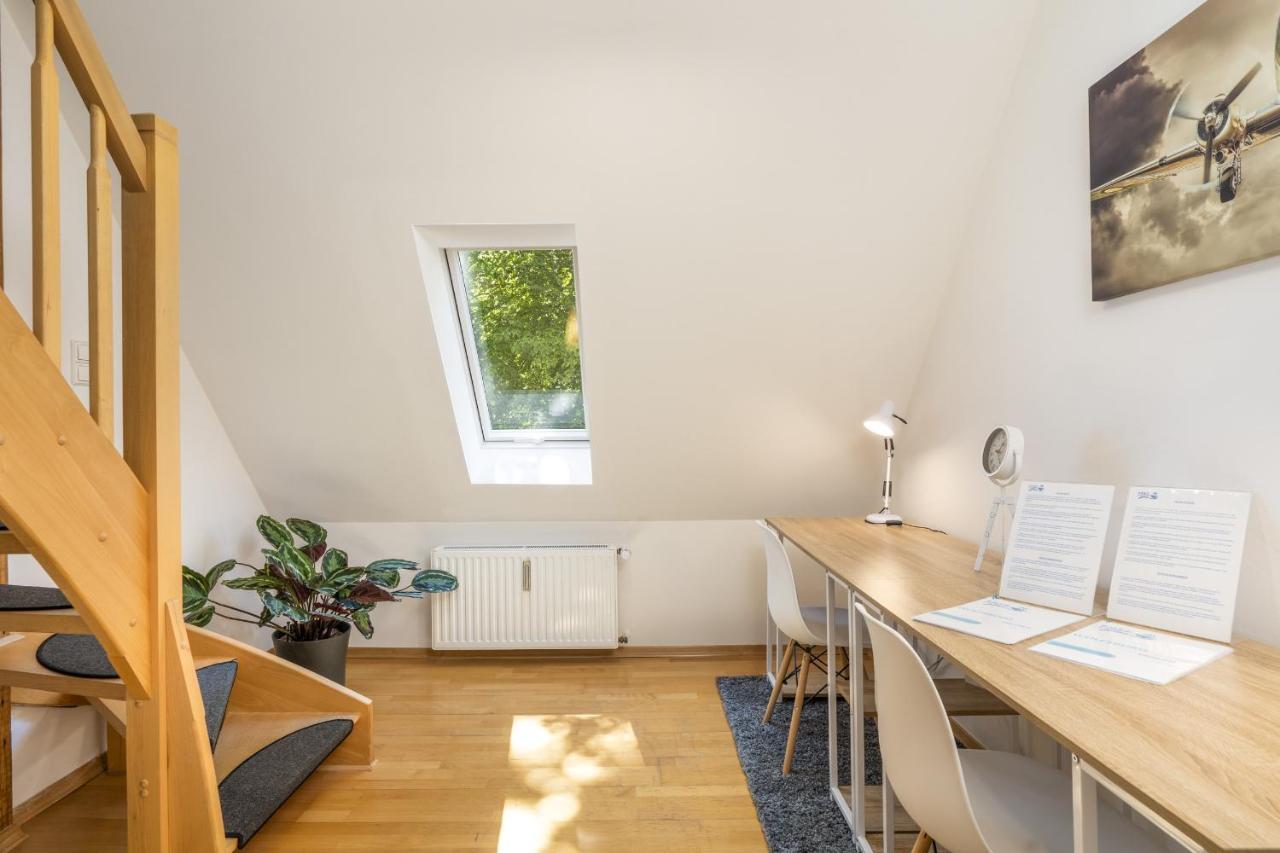Free Living - Buddha Design, Natur, Parkplatz, Washer Wolfsburg Luaran gambar