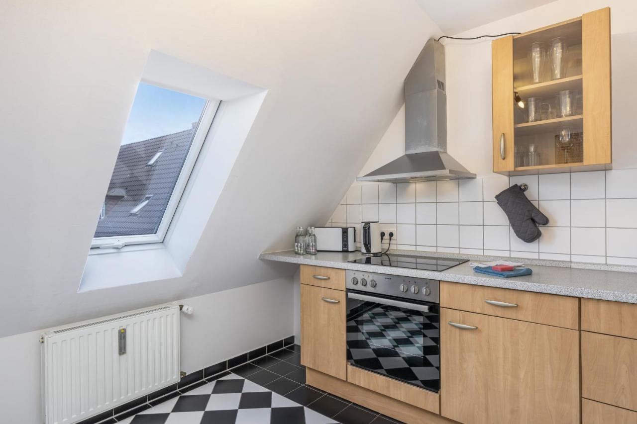 Free Living - Buddha Design, Natur, Parkplatz, Washer Wolfsburg Luaran gambar
